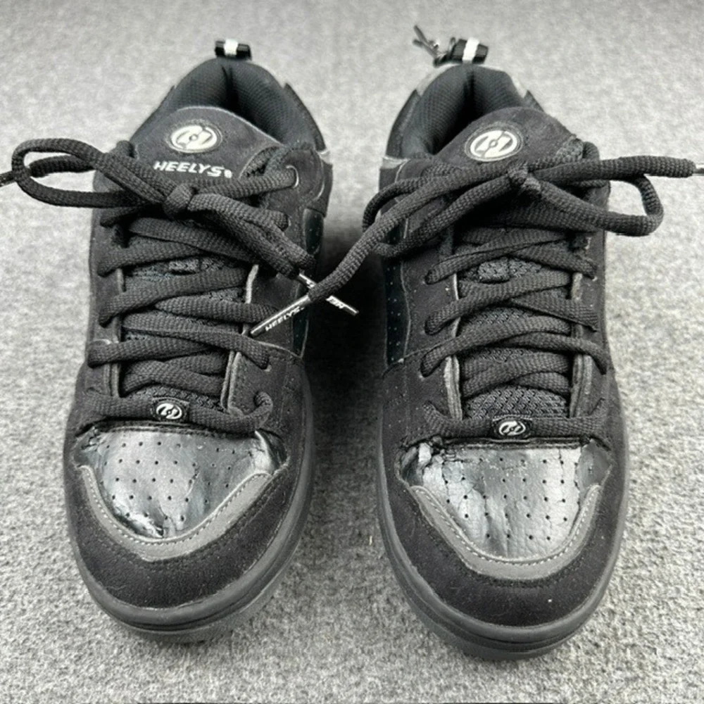 Heelys 7135 Vapor Kids Black Skate Shoes with Wheels Size US 5 UK 4 EUR 36.5